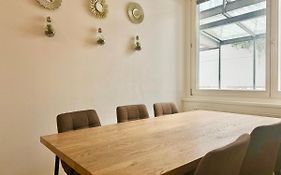 90 M2 Maisonette With Free Parking